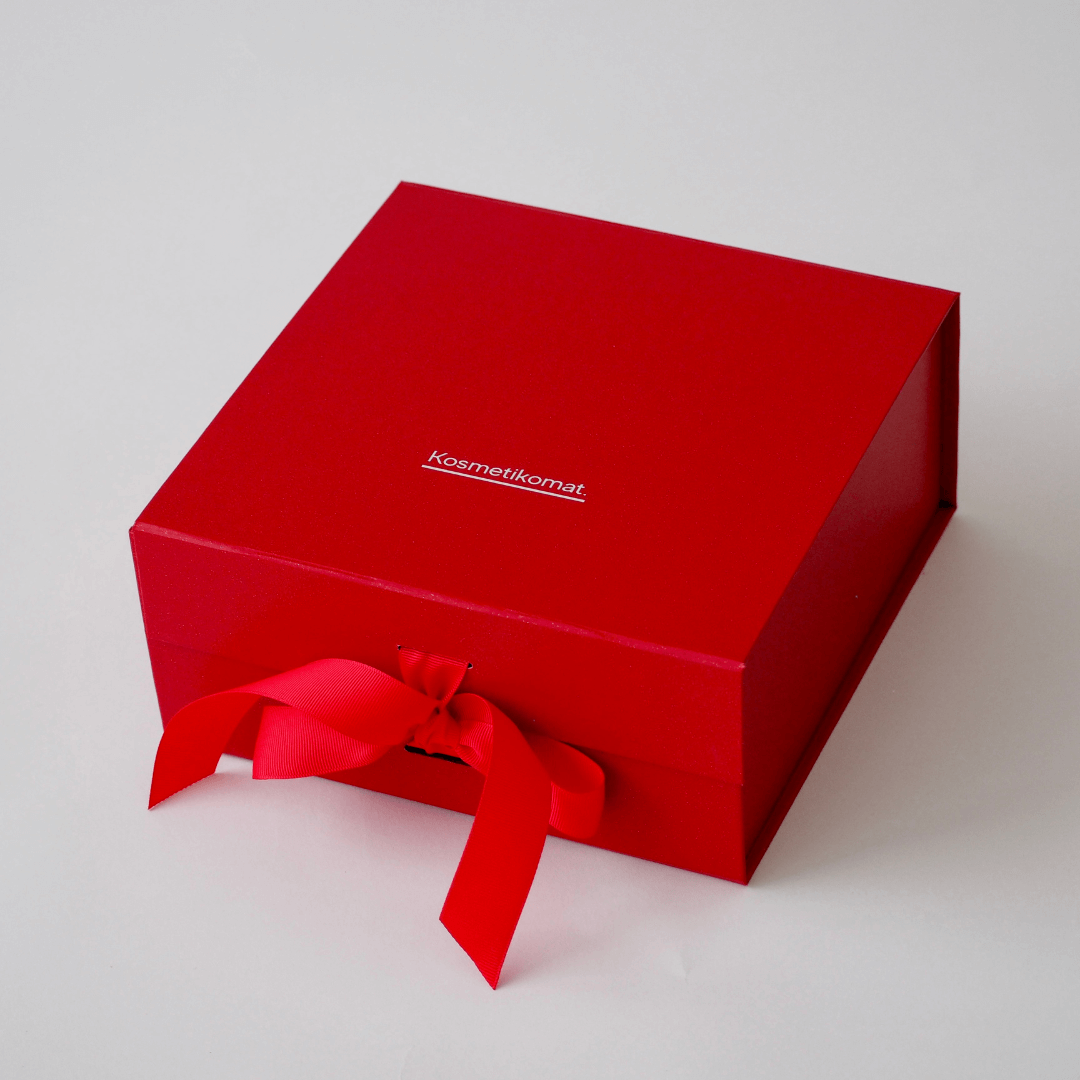 Malá dárková krabice s magnetickým víkem 1 ks
